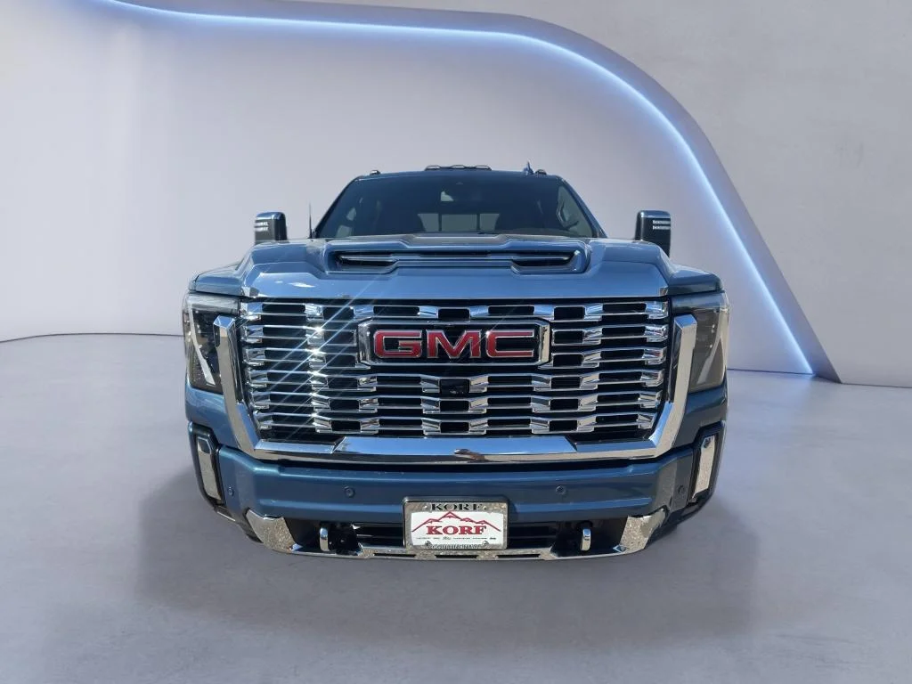 Used 2025 Downpour Metallic GMC Denali image 4