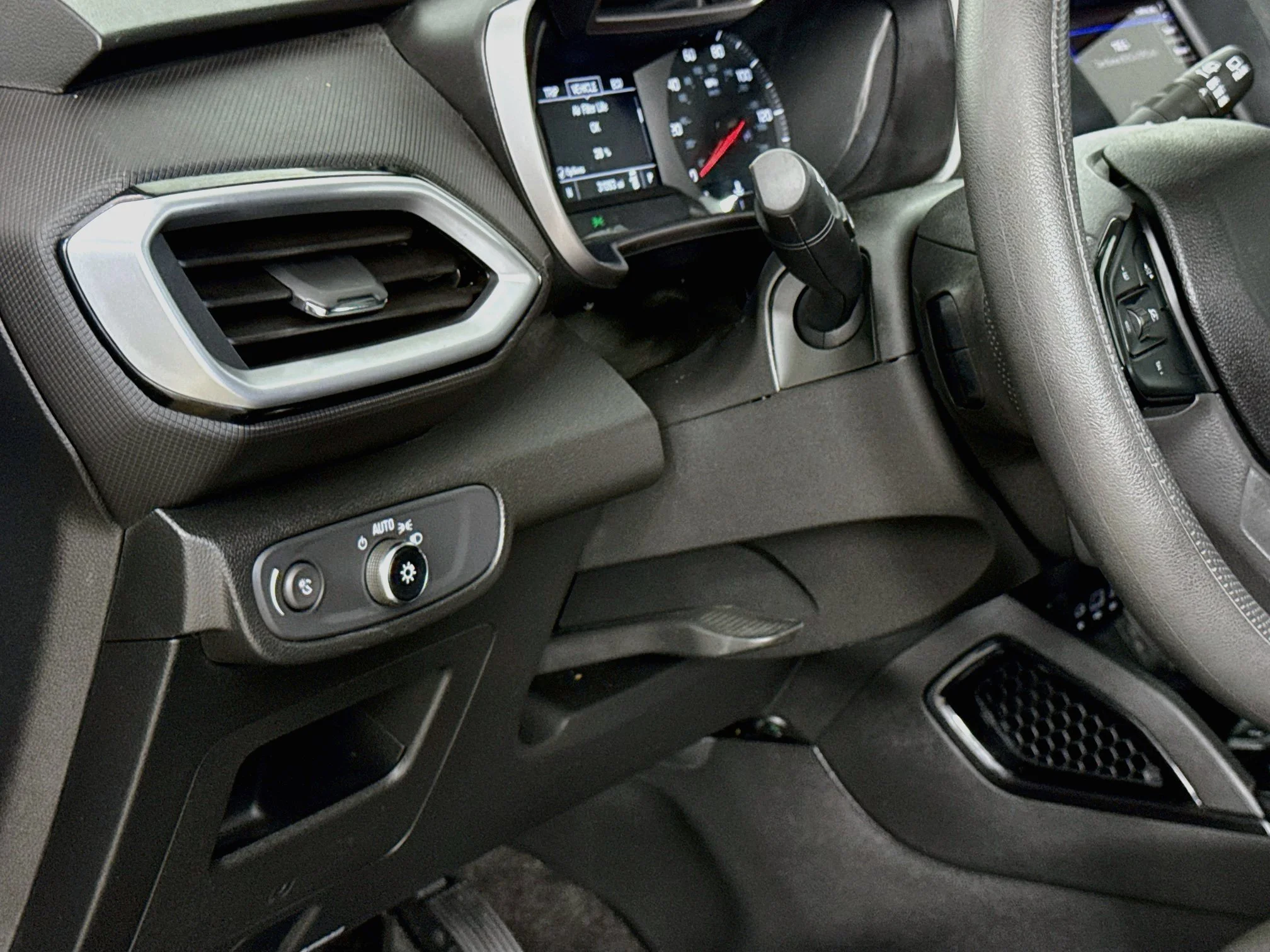 Used 2023 STERLING GRAY METALLIC Chevrolet LS image 12