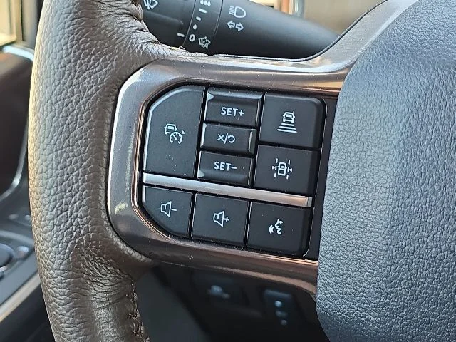 Used 2024 White Ford King Ranch image 43