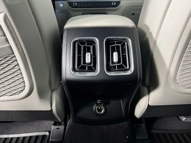 2026 Kia Sorento S - Photo 36