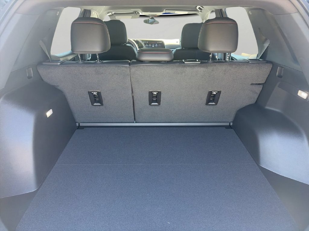 2027 Chevrolet Equinox RS - Photo 7
