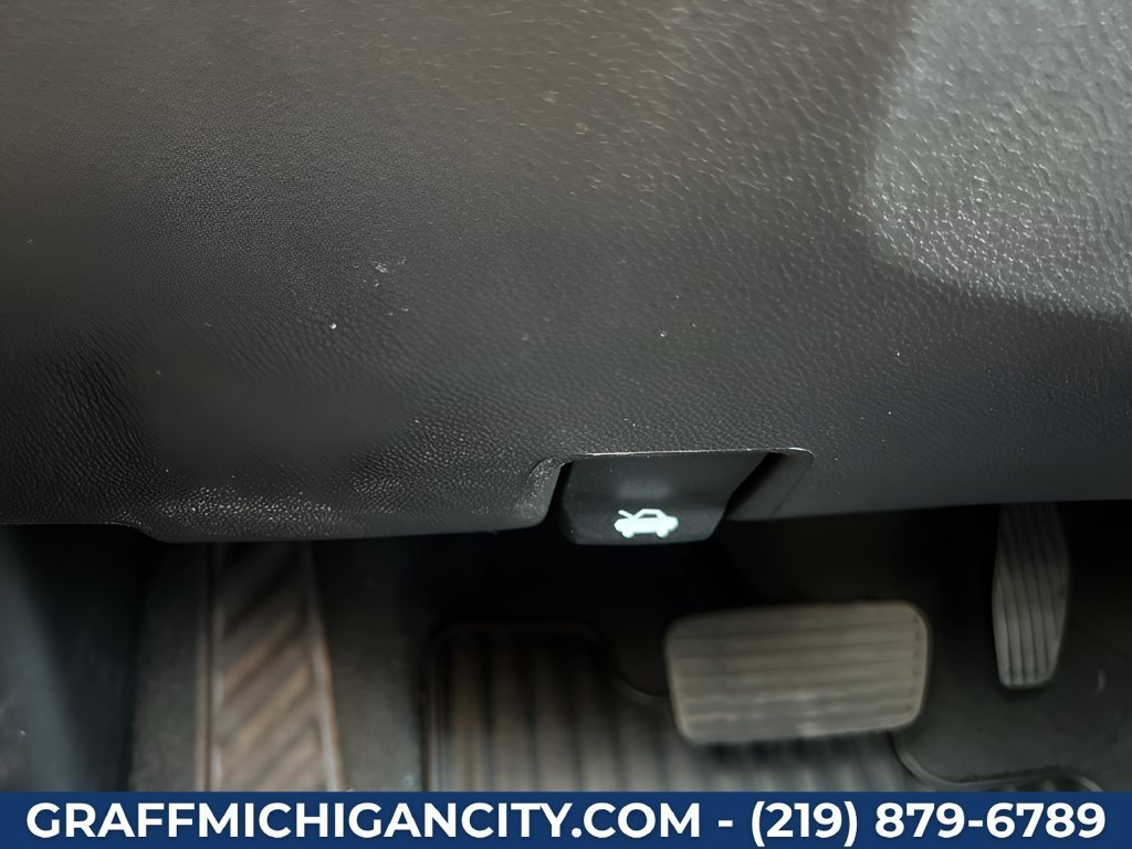 2026 Chevrolet Silverado 1500 Custom - Photo 21