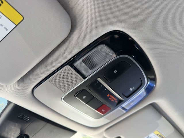 Used 2024 Black Pearl Hyundai SEL image 33