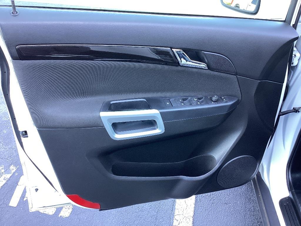 Used 2014 Arctic Ice Chevrolet LS image 19