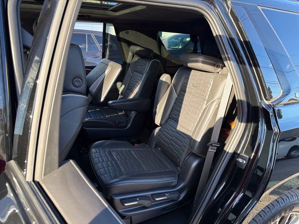 Used 2022 Black Cadillac Sport Platinum image 29