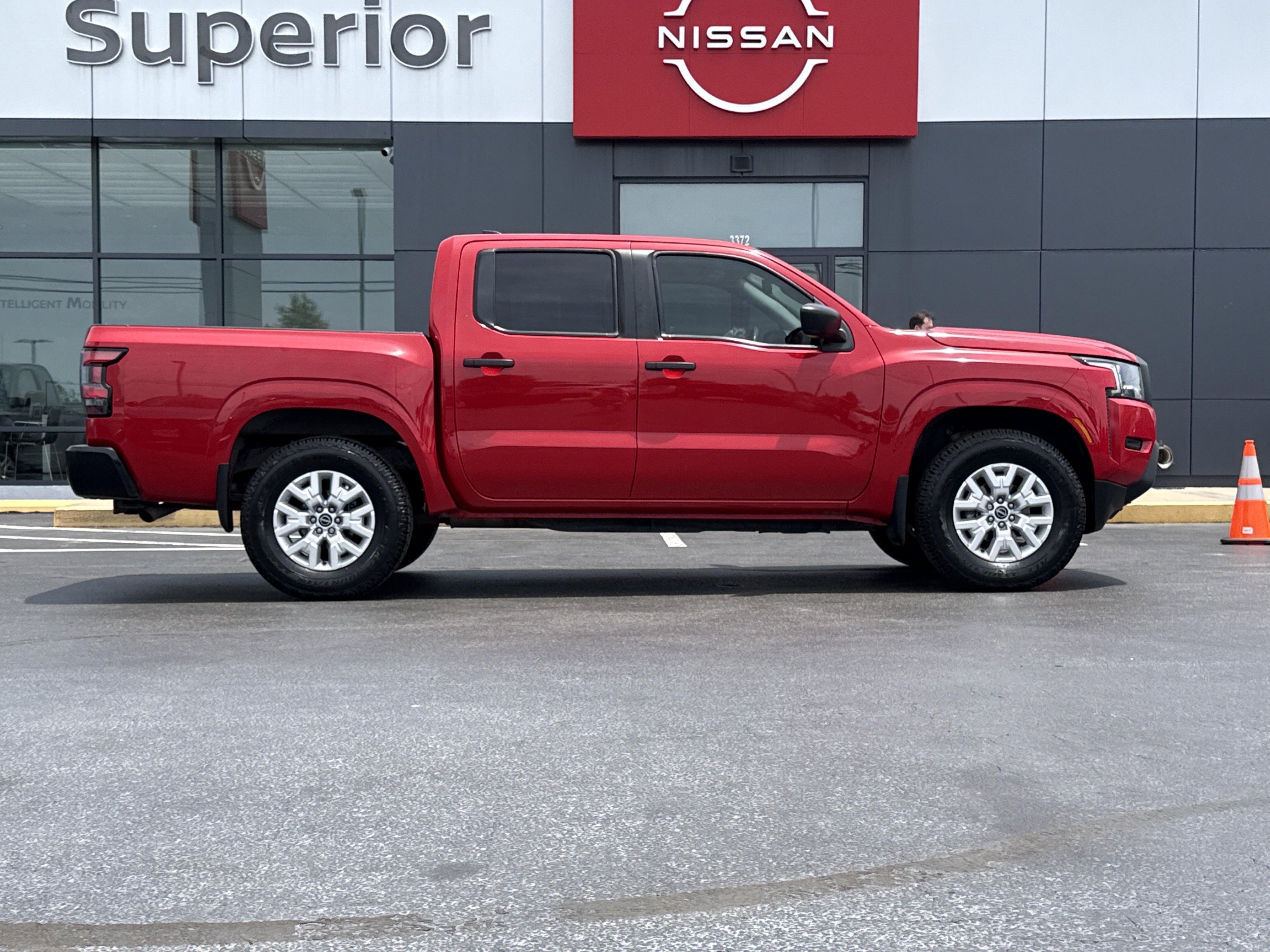Used 2022 Red Alert Nissan S 4WD image 2