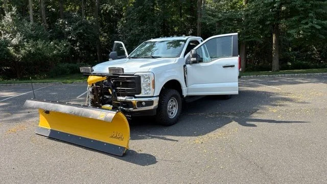 New 2026 Oxford White Ford F-250® XL image 17