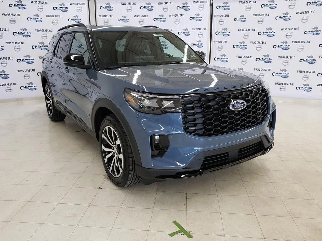 New 2026 Vapor Blue Metallic Ford ST-Line image 1