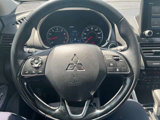 Used 2024 Blue Mitsubishi SE image 13
