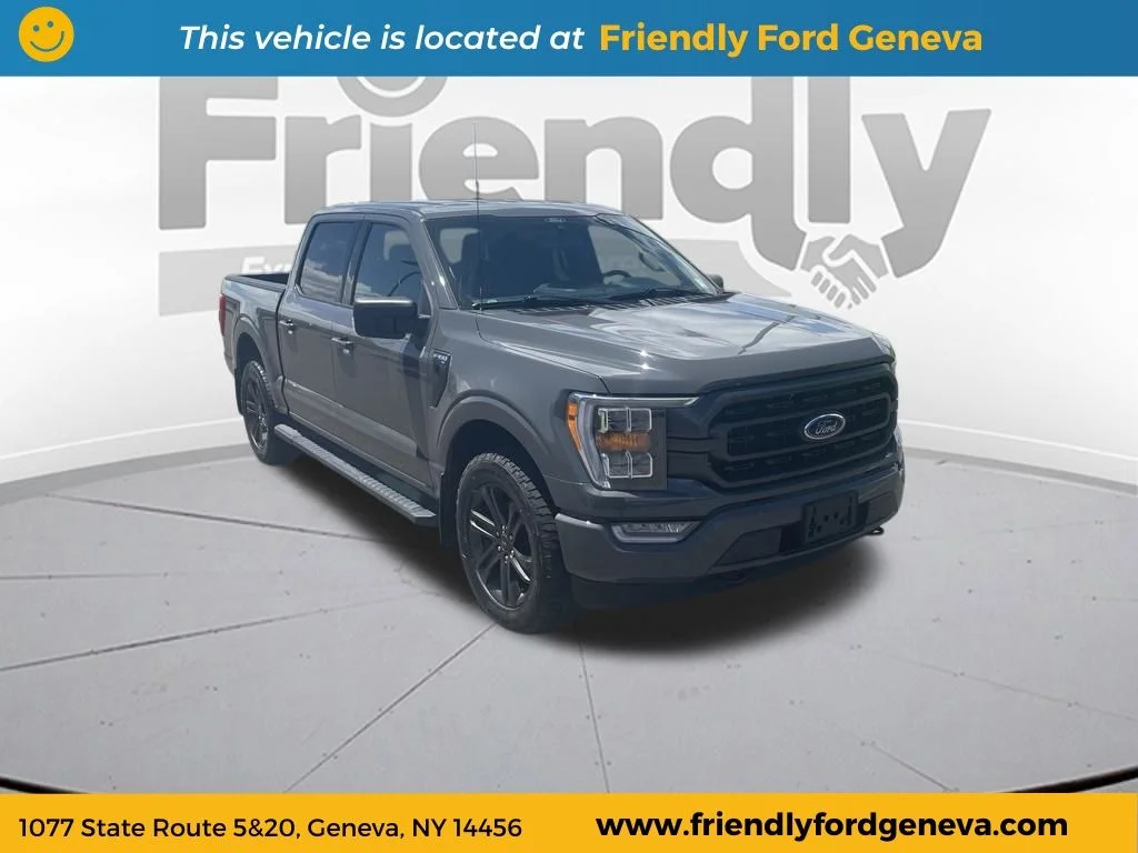 Used 2021  Ford XLT image 3