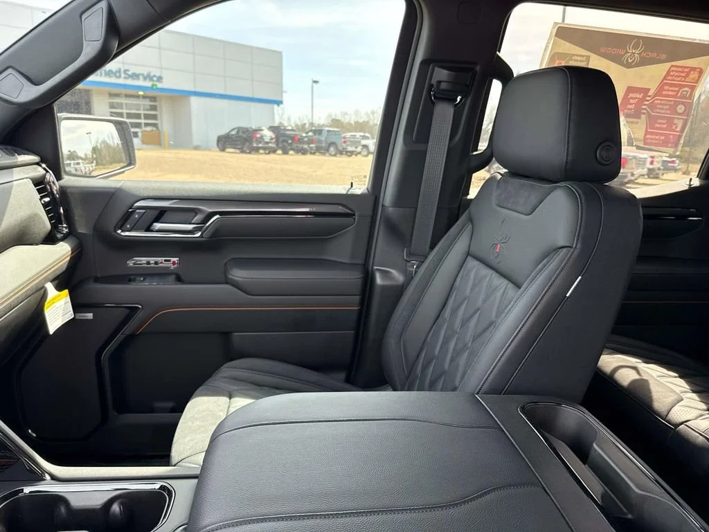 2025 GMC Sierra 1500 AT4 - Photo 29