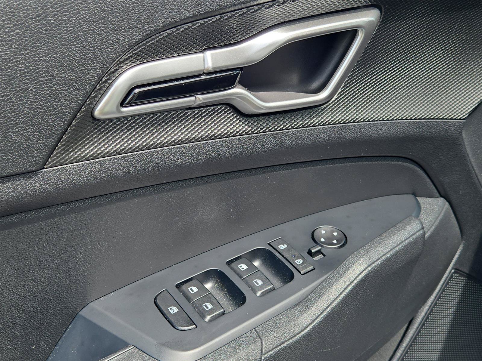 2025 Kia Sportage LX - Photo 20