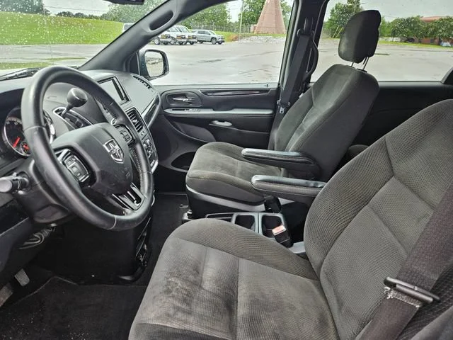 Used 2019 Black Dodge SE Plus image 9