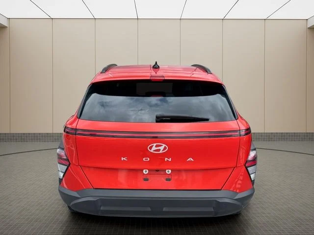 Used 2025 Orange Hyundai SEL image 17