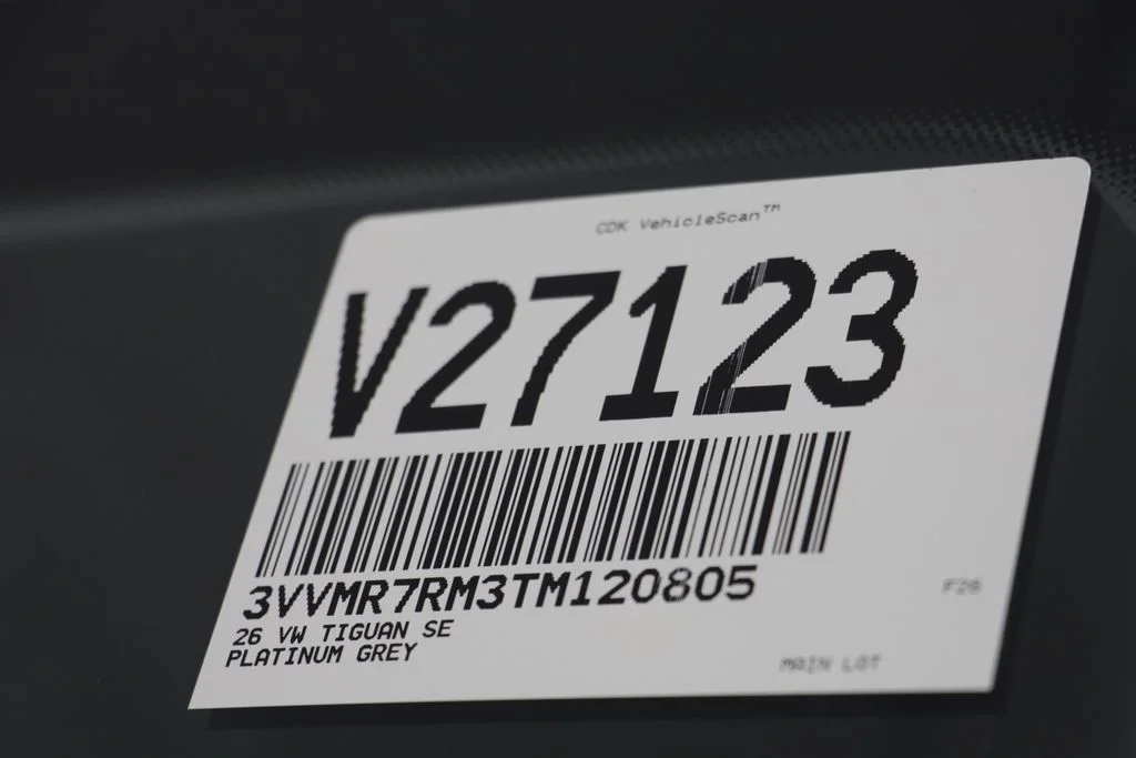 New 2026 Platinum Grey Volkswagen 2.0T SE image 25