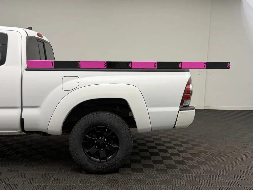 Used 2014 Super White Toyota Base V6 (A5) image 20