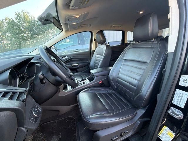 Used 2018 Black Ford SEL image 8