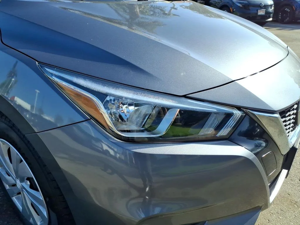Certified Used 2020 Gray Nissan 1.6 S image 9