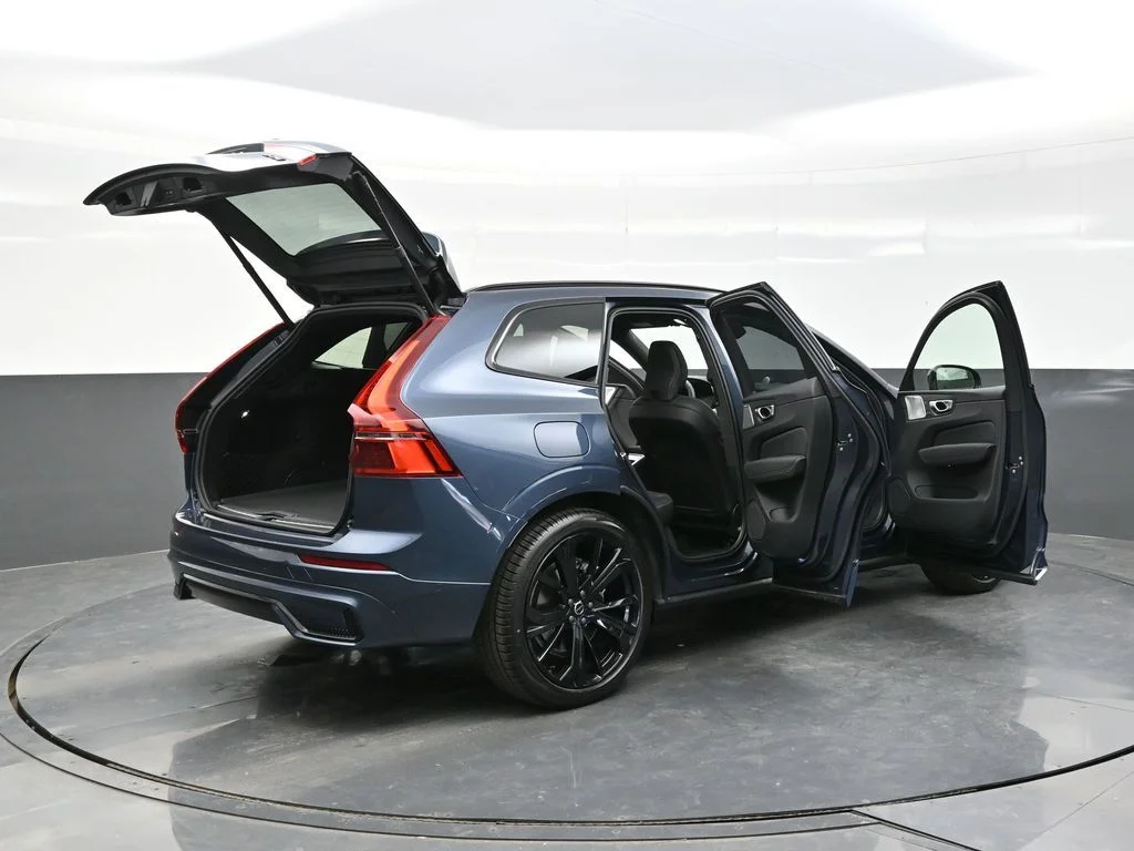 New 2026 Denim Blue Volvo Ultra image 43