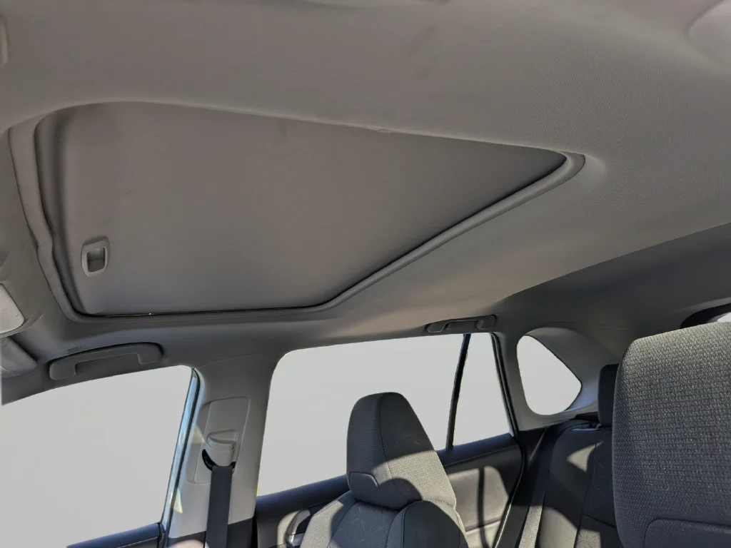 Used 2023 White Toyota XLE image 20