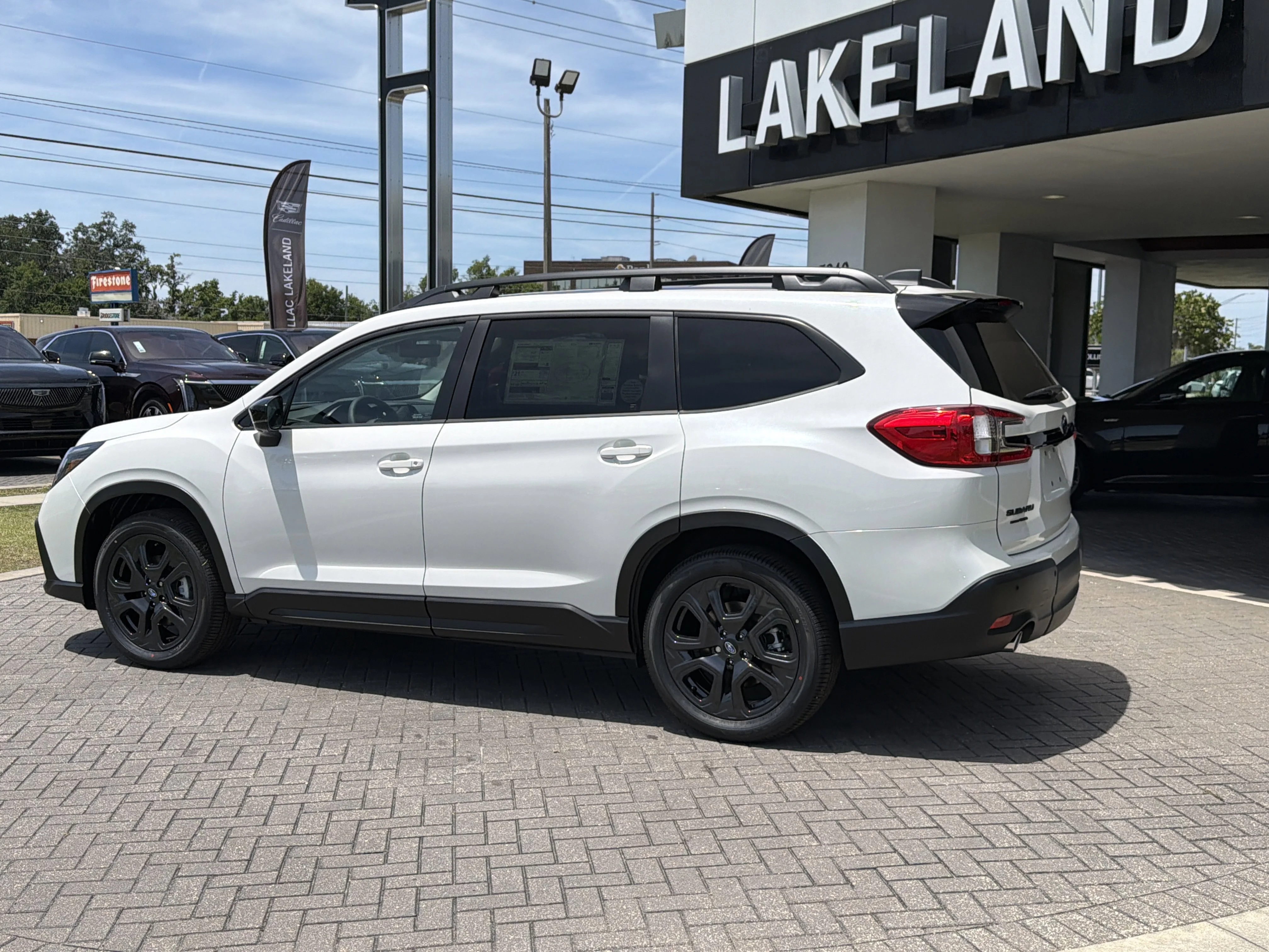 New 2026 CRYSTAL WHITE PEARL Subaru Onyx Edition Touring 7-Passenger image 4
