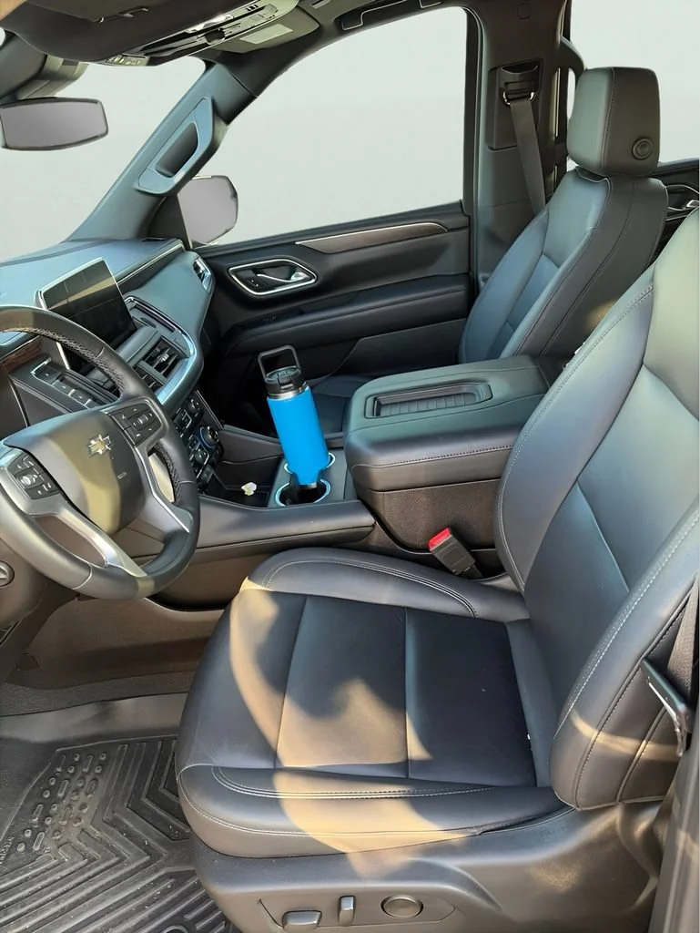 Used 2023 Black Chevrolet Z71 image 9