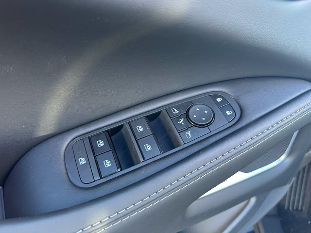 New 2027 Obsidian Black INFINITI Sport AWD image 17