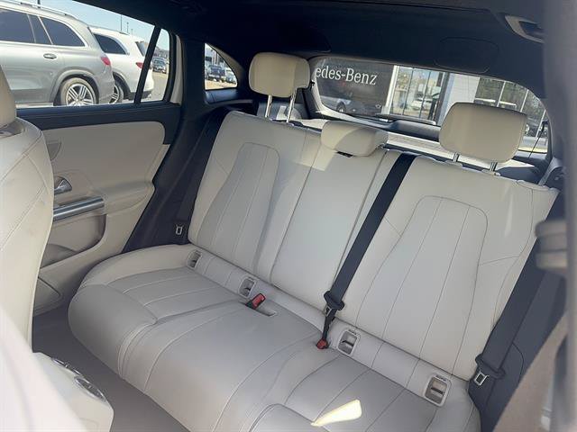 New 2026 Polar White Mercedes-Benz GLA 250 4MATIC® image 29