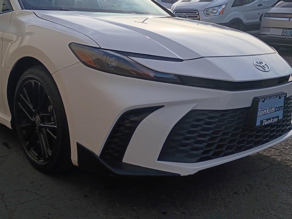 Used 2025 White Toyota SE image 12