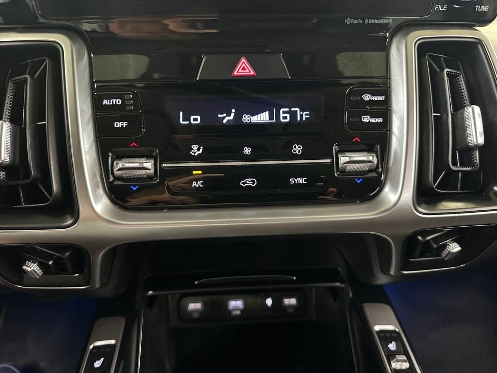 2022 Kia Sorento X-Line EX - Photo 16
