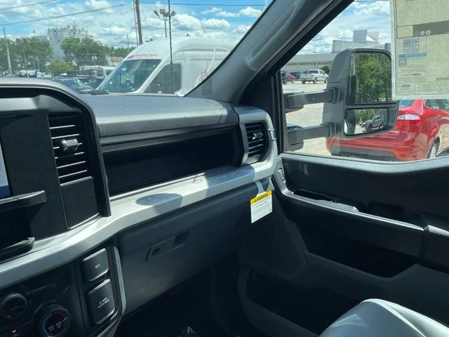New 2026 OXFORD WHITE Ford XL image 21