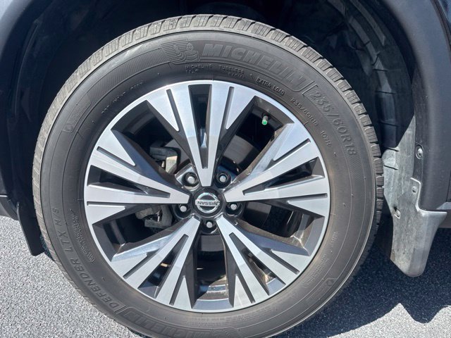 Used 2021 Black Nissan SV image 12