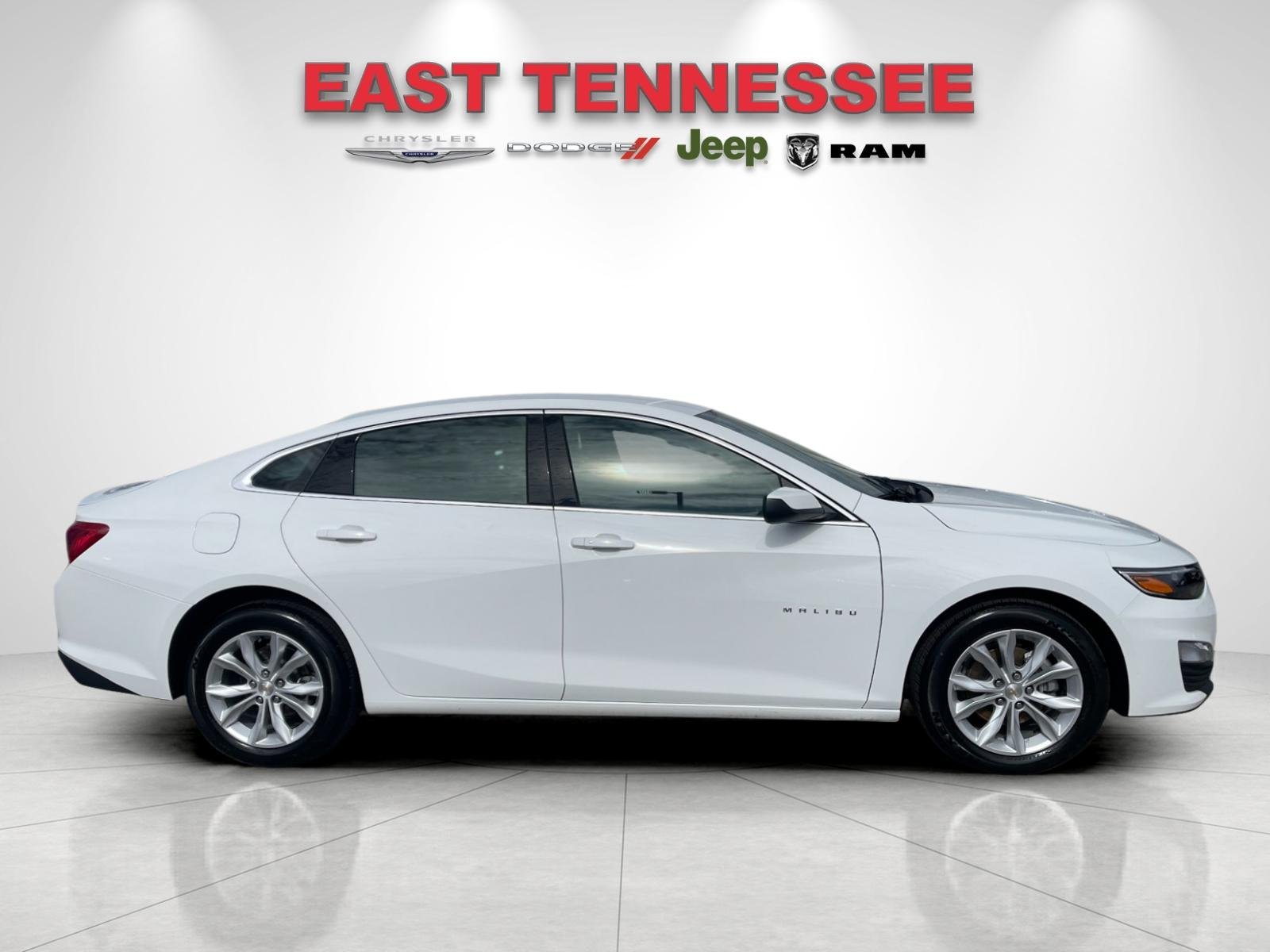 Used 2025 Chevrolet Malibu 1LT with VIN 1G1ZD5STXSF146267 for sale in Crossville, TN