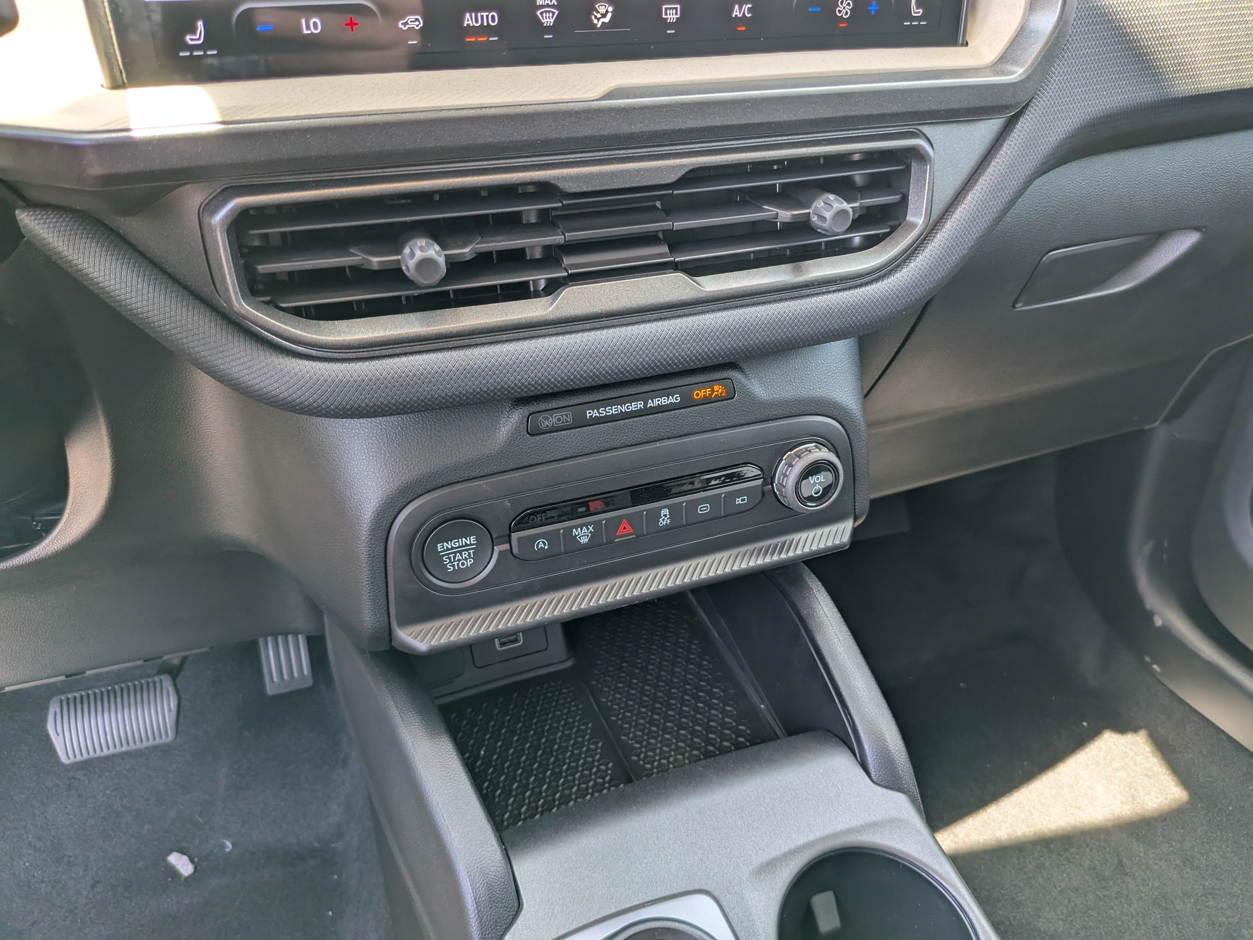 New 2026 Azure Gray Metallic Tri-Coat Ford Big Bend® image 22