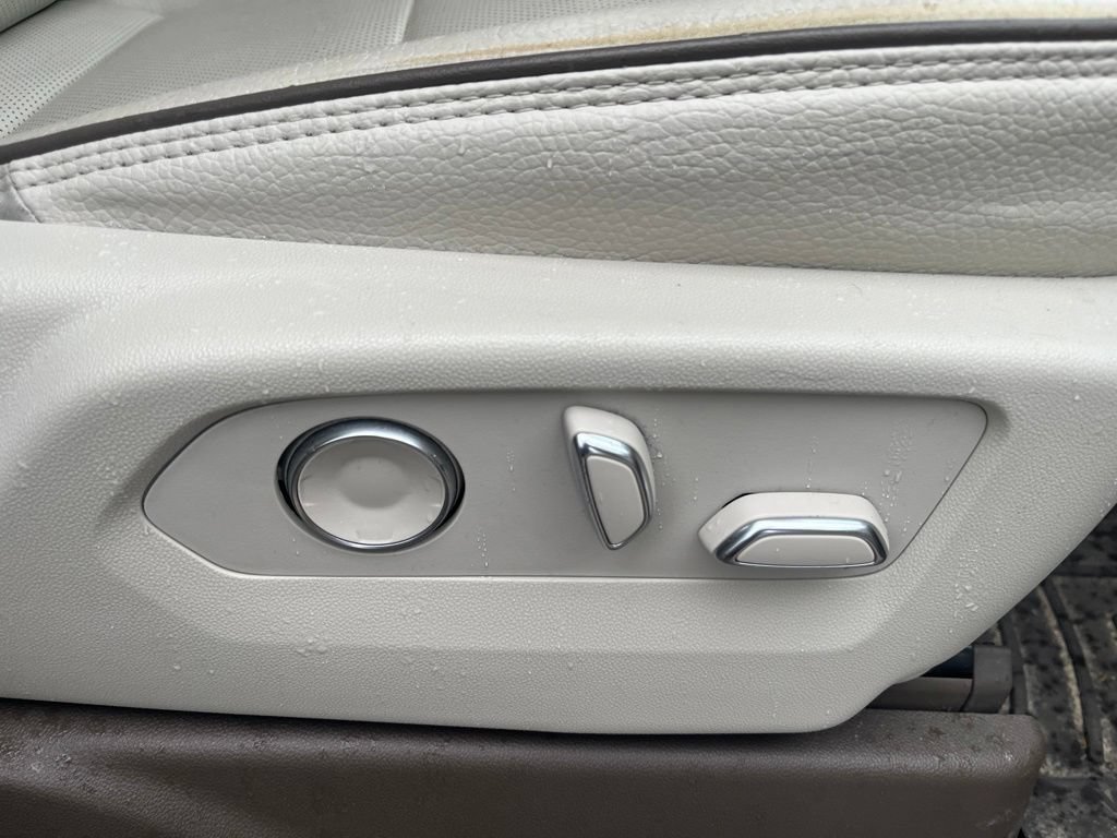2021 GMC Yukon XL Denali - Photo 14
