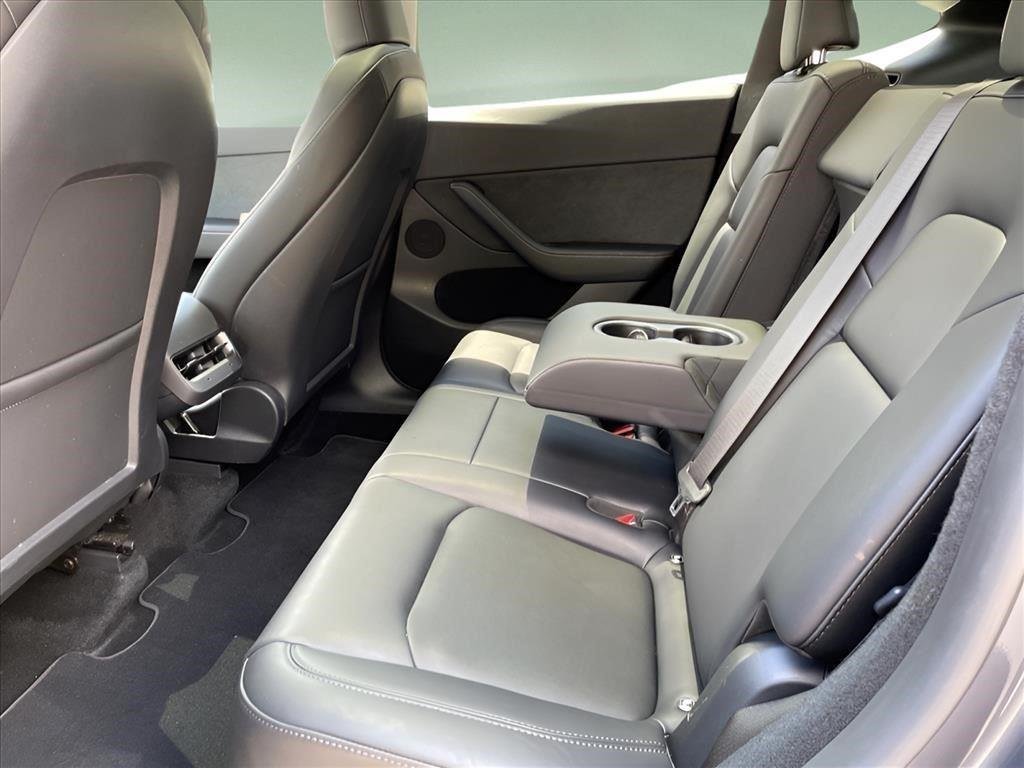 Used 2023  TESLA  image 16