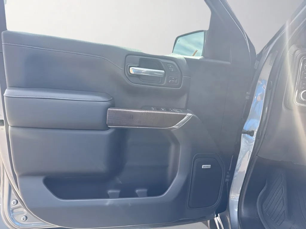 Used 2021 Satin Steel Metallic GMC Denali image 29