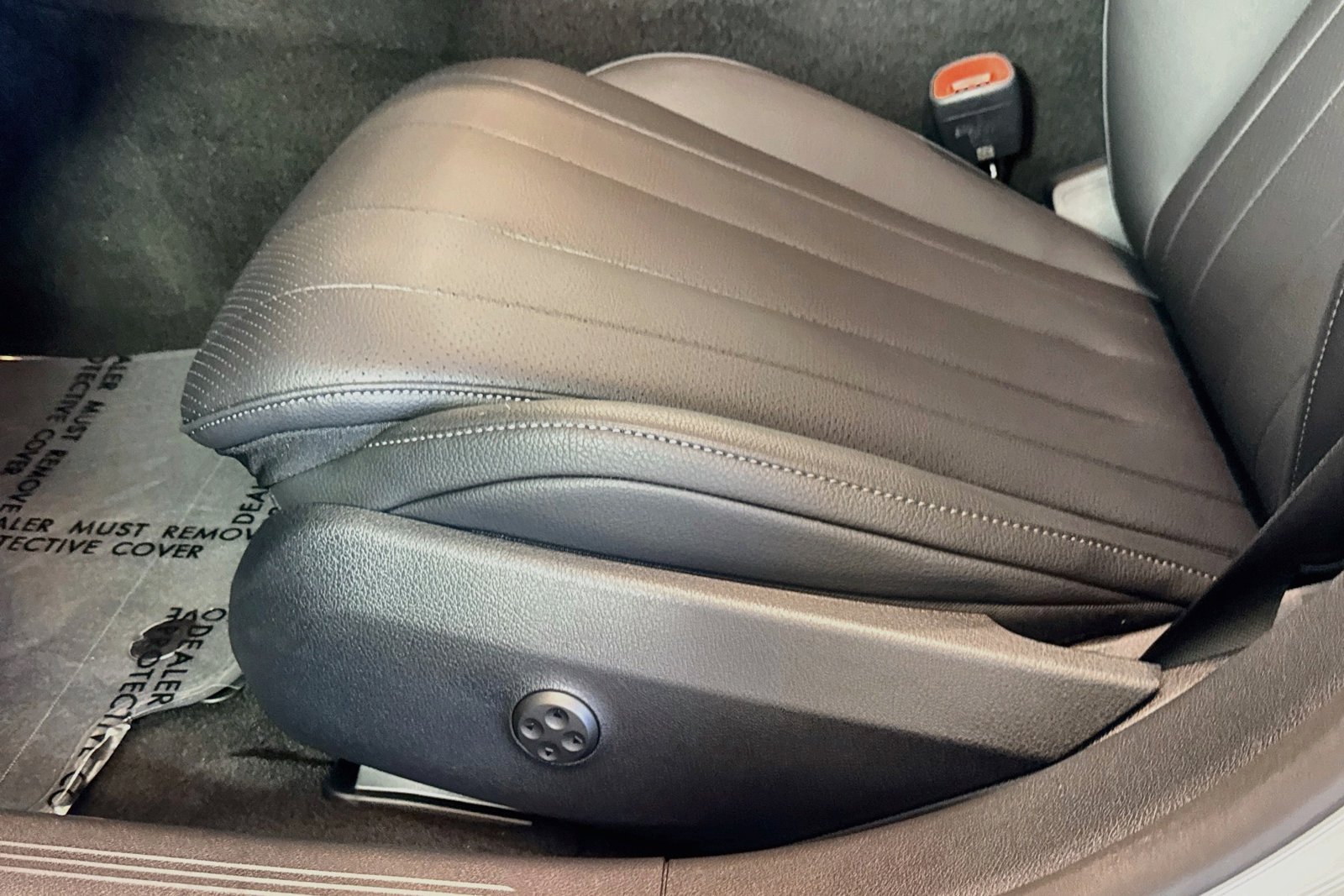 Certified Used 2026 Manufaktur Alpine Grey Mercedes-Benz E 450 image 18