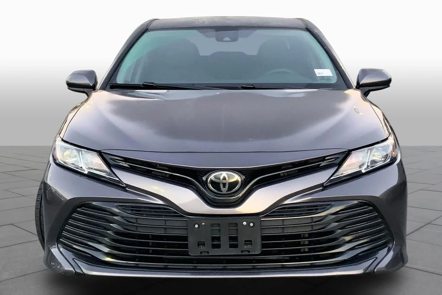 Used 2020 Predawn Gray Mica Toyota LE image 3