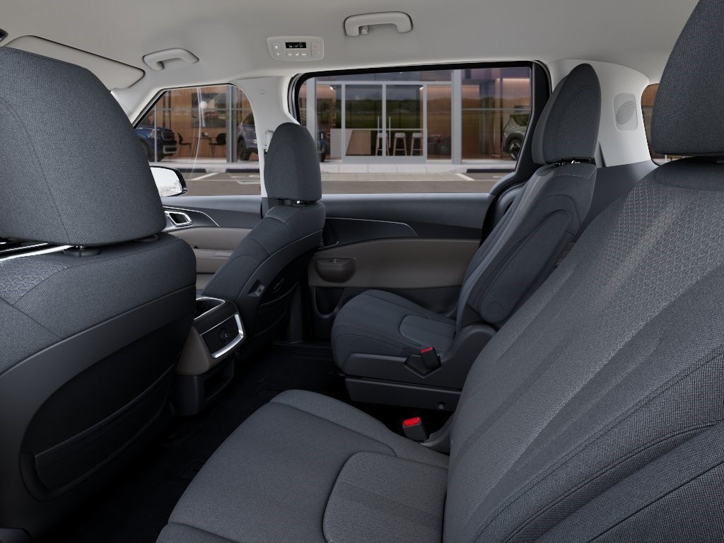 New 2026 Deep Chroma Blue Kia LX image 18