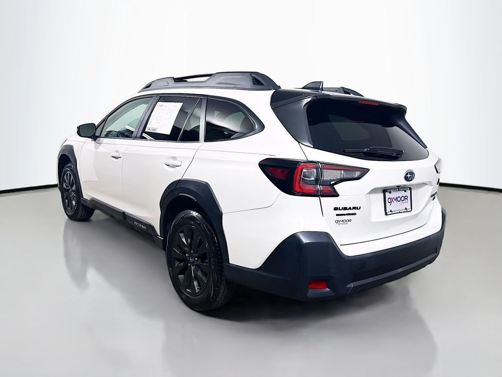Used 2024 Crystal White Pearl Subaru Onyx Edition XT image 5