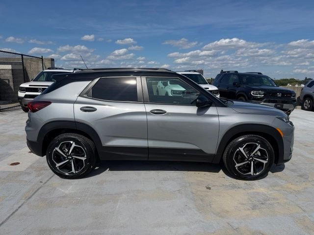 Used 2023 Gray Chevrolet RS image 8