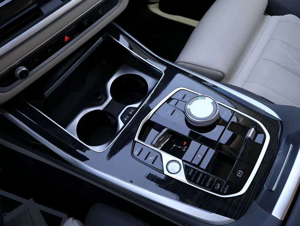 2025 BMW X7 M60i - Photo 30