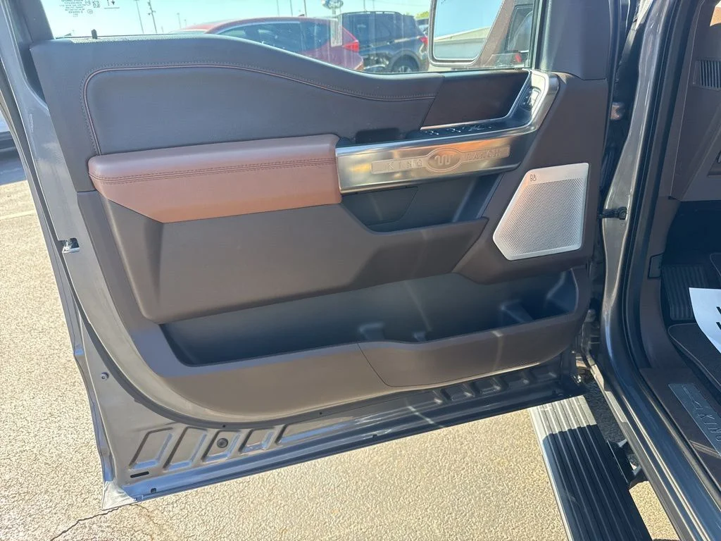 Used 2024 Gray Ford King Ranch image 8