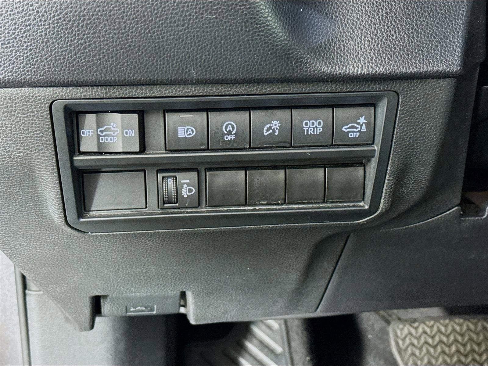 2022 Toyota Tundra SR5 - Photo 10