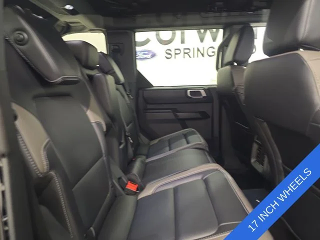 New 2026 Shadow Black Ford Outer Banks® image 13