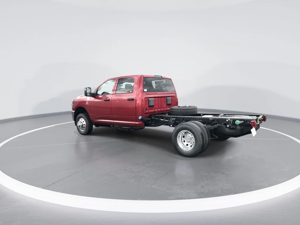 2026 RAM 3500 Chassis Tradesman - Photo 6