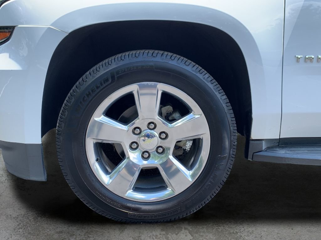 Used 2016 Summit White Chevrolet LT image 46