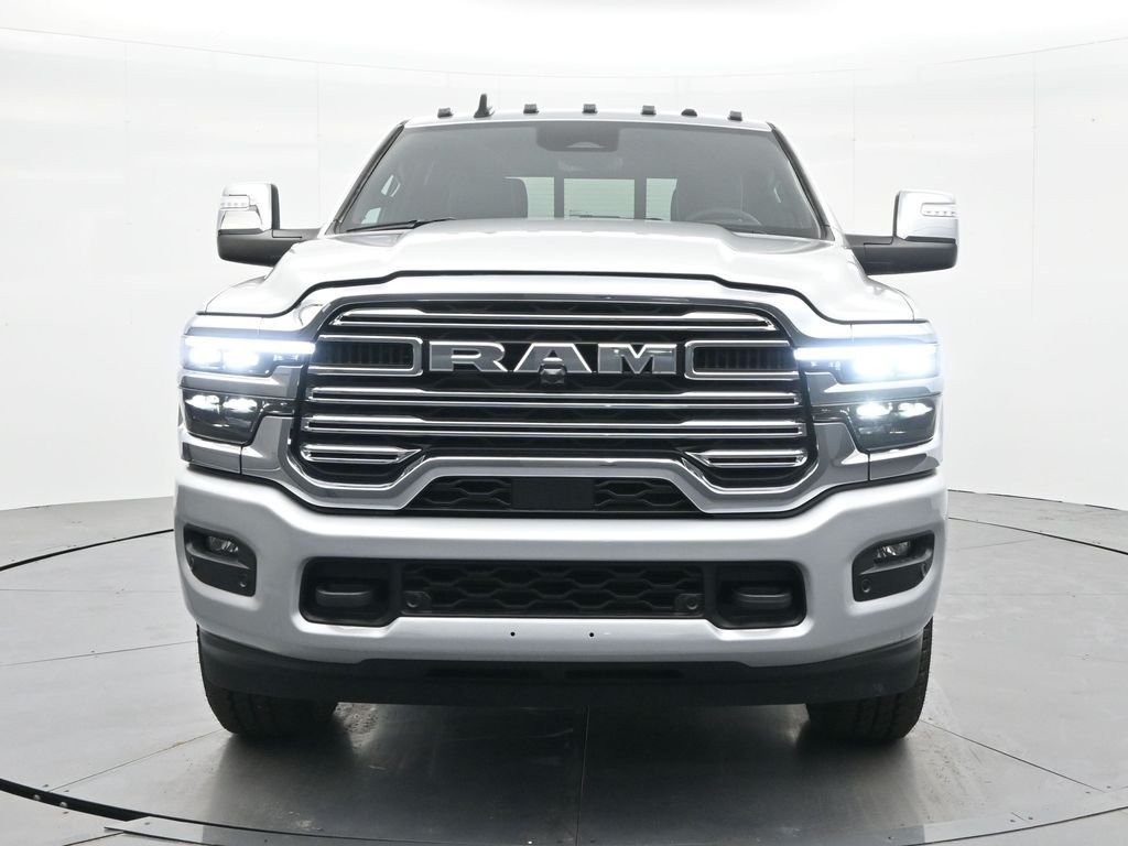 New 2026 Silver-Zynith Exterior Paint RAM Laramie image 2