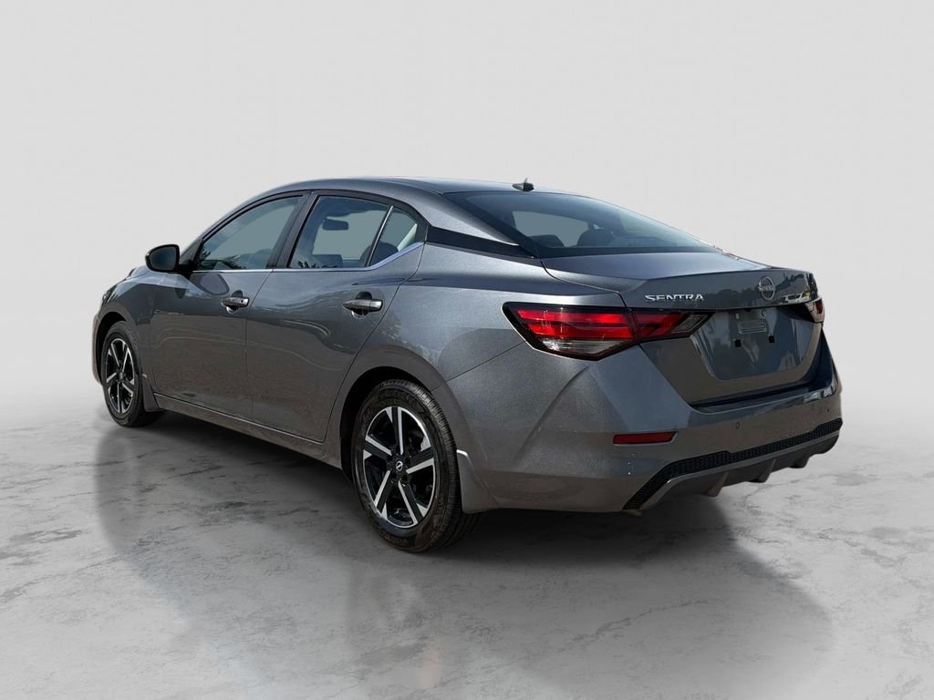 Used 2024 Gray Nissan SV image 3